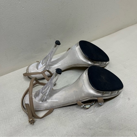 Johnathan Kayne Austria Heels (910M Taupe) Size 8 - Picture 10 of 16